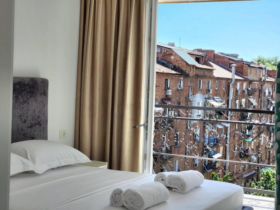 Tirana City Center Penthouse Oasis エクステリア 写真