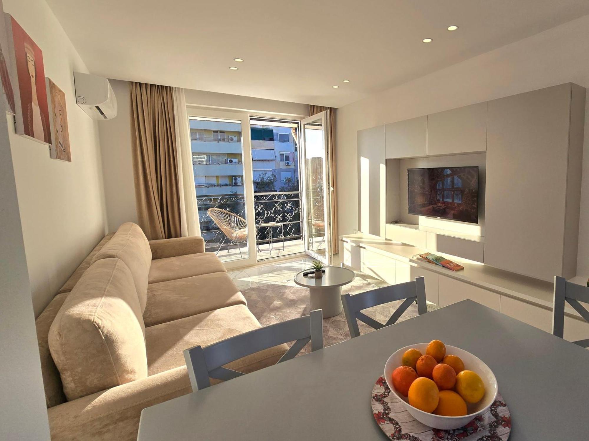 Tirana City Center Penthouse Oasis エクステリア 写真
